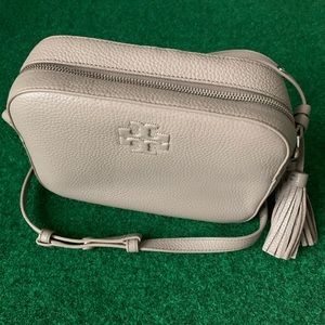 Tory Burch Thea Crossbody Camera Bag in Taupe